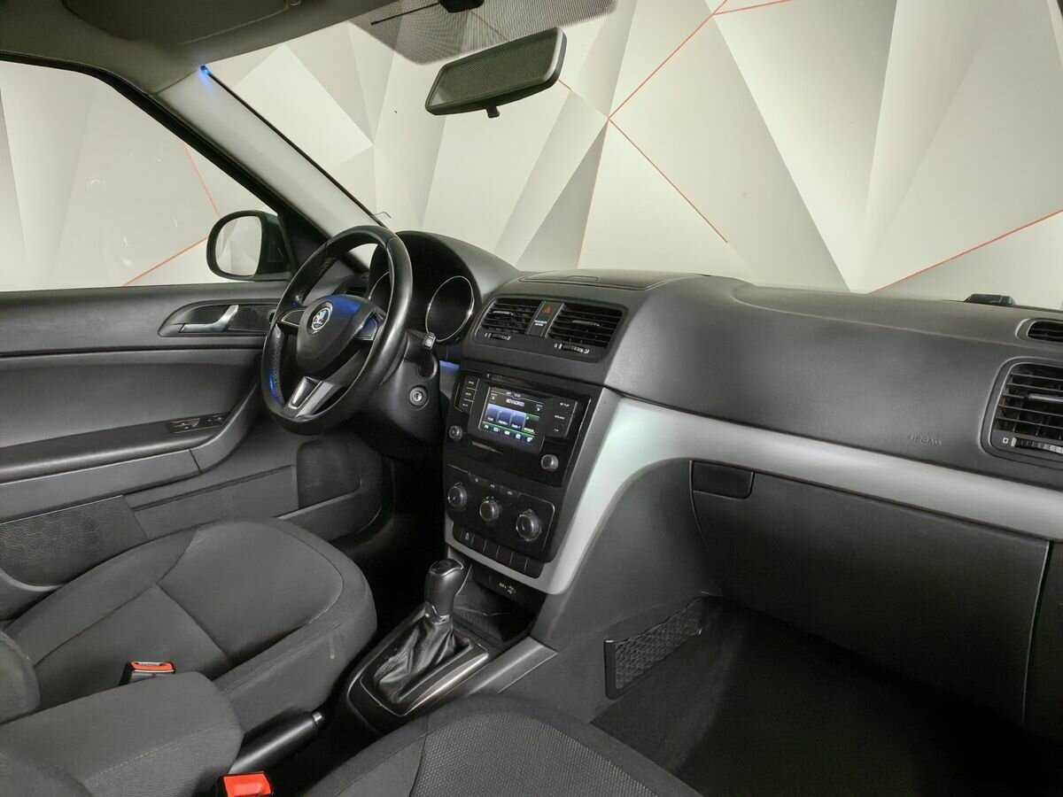 Skoda Yeti с пробегом — 2015 год. Фото: #8