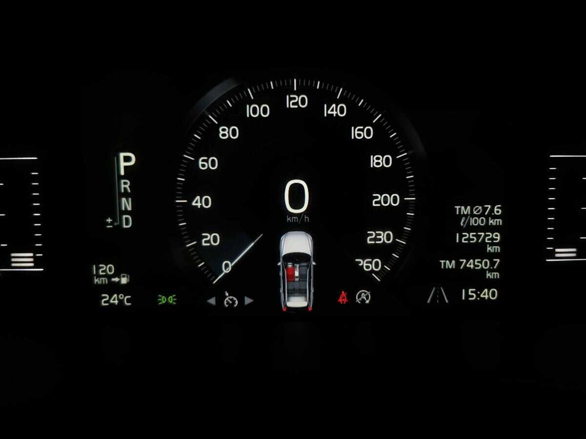 Volvo XC60 с пробегом — 2018 год. Фото: #15