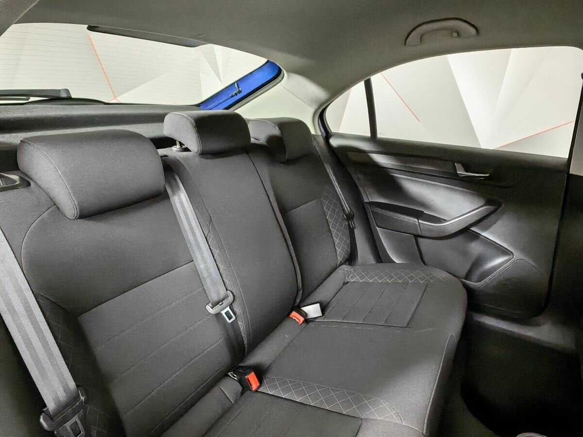 Skoda Rapid с пробегом — 2022 год. Фото: #12