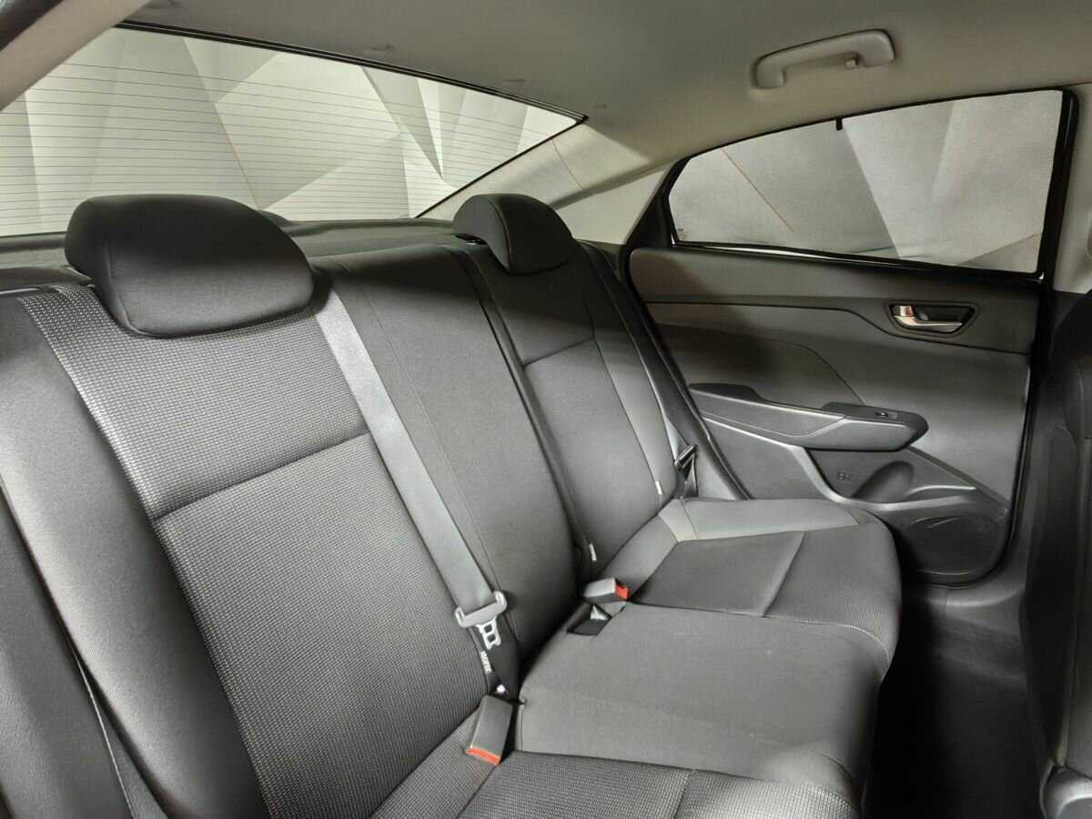 Hyundai Solaris с пробегом — 2020 год. Фото: #12