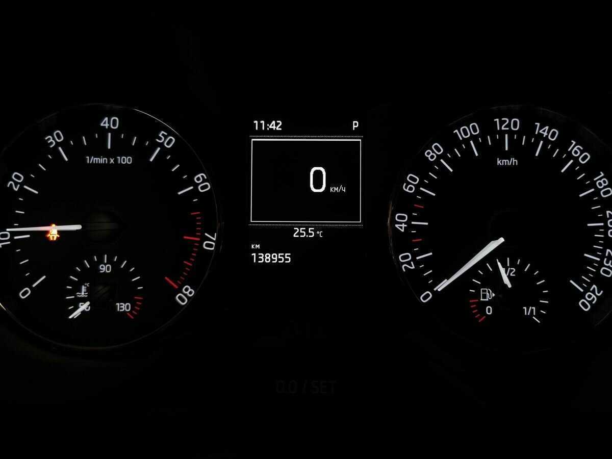 Skoda Octavia с пробегом — 2014 год. Фото: #14