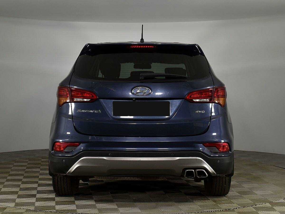 Hyundai Santa Fe с пробегом — 2016 год. Фото: #3
