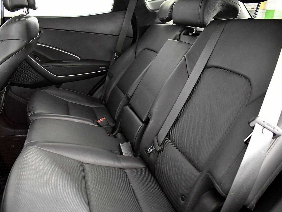 Hyundai Santa Fe с пробегом — 2016 год. Фото: #8