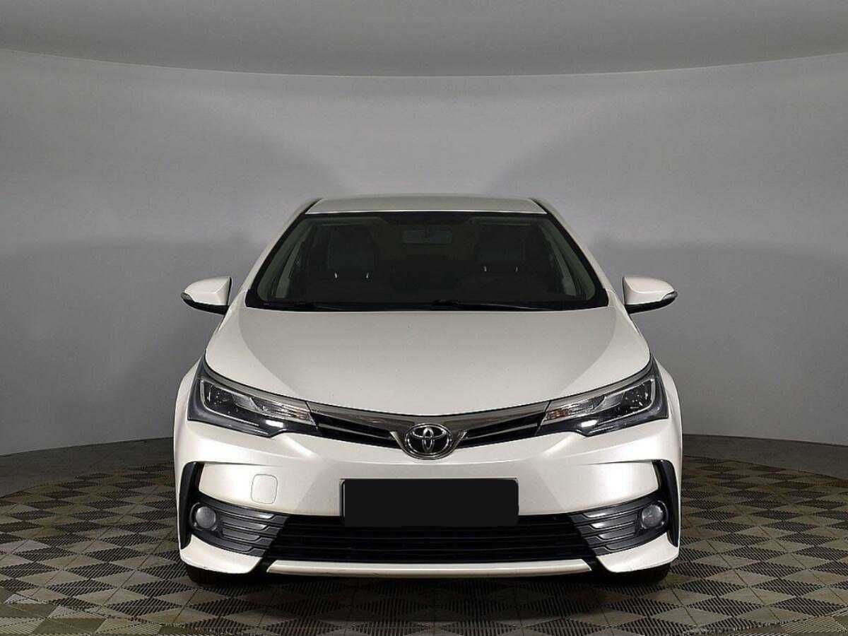 Toyota Corolla с пробегом — 2017 год. Фото: #2