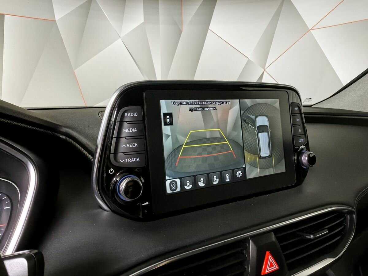 Hyundai Santa Fe с пробегом — 2018 год. Фото: #15