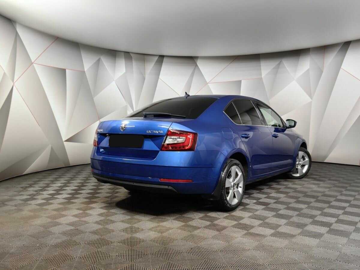 Skoda Octavia с пробегом — 2019 год. Фото: #1