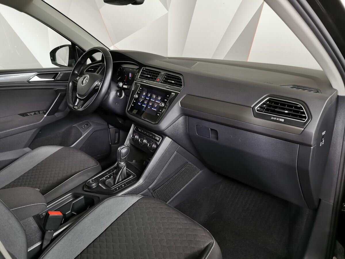 Volkswagen Tiguan с пробегом — 2018 год. Фото: #8
