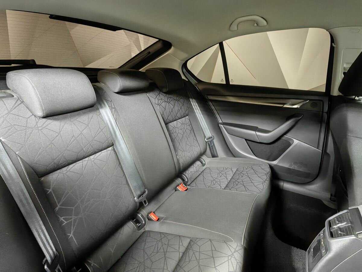 Skoda Octavia с пробегом — 2019 год. Фото: #12