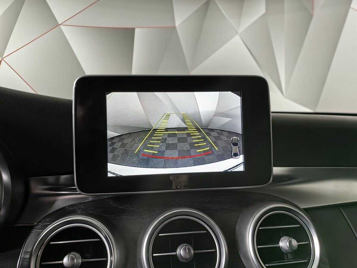 Mercedes-Benz C-Класс с пробегом — 2015 год. Фото: #15