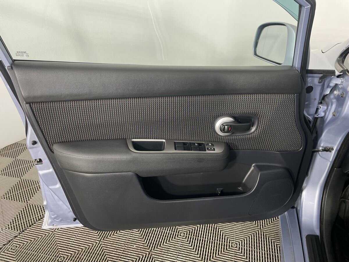 Nissan Tiida с пробегом — 2013 год. Фото: #7