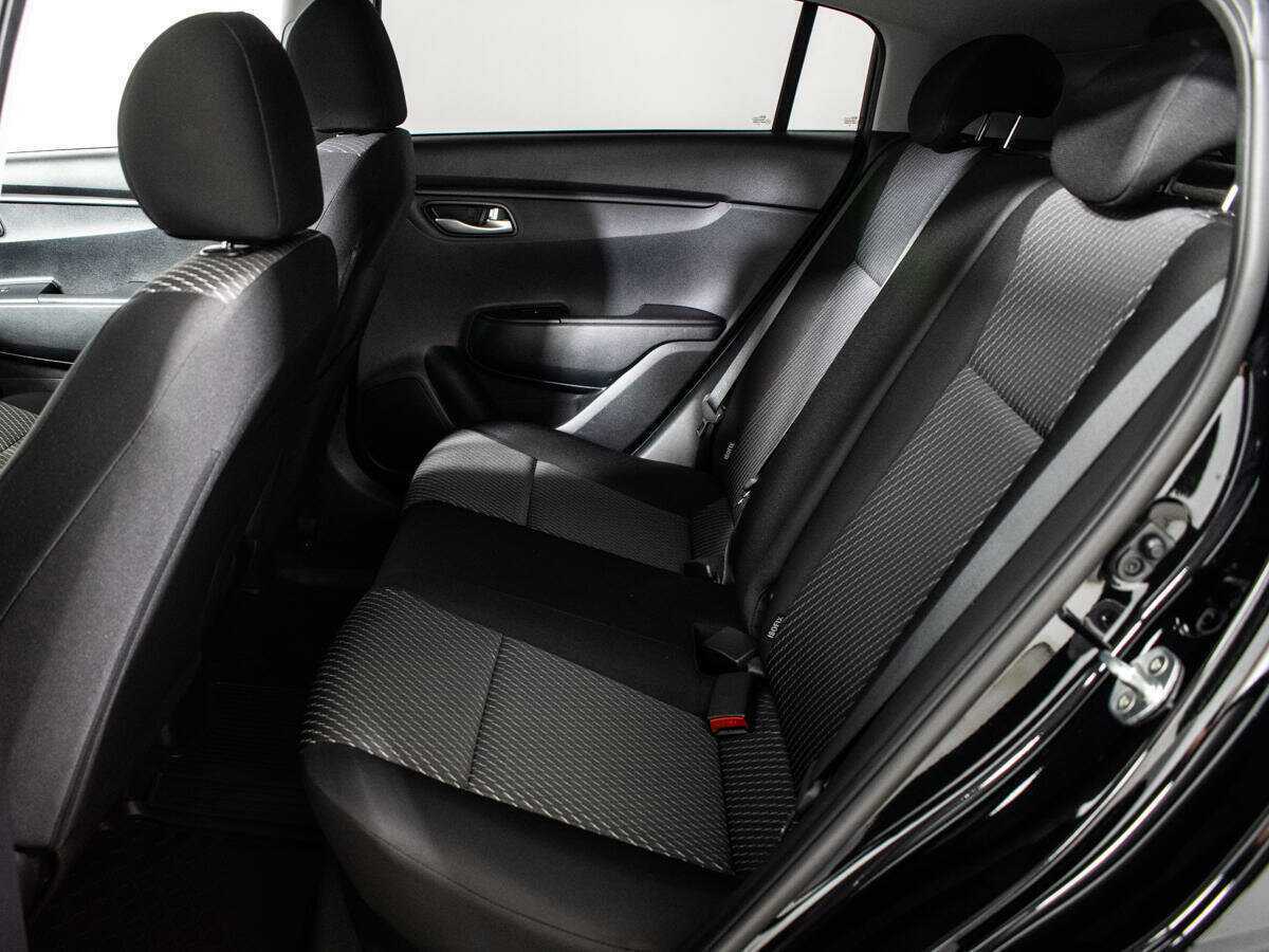 Kia Rio с пробегом — 2019 год. Фото: #9