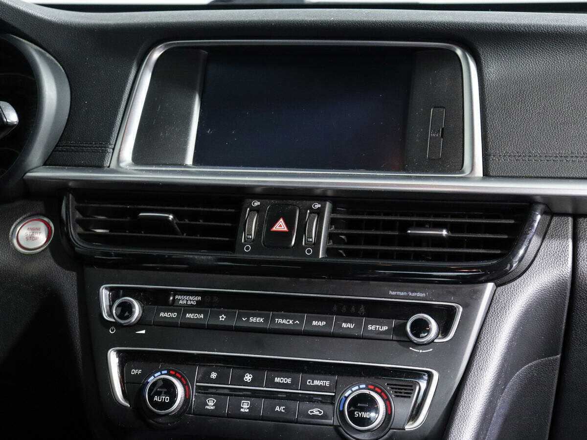 Kia Optima с пробегом — 2018 год. Фото: #12