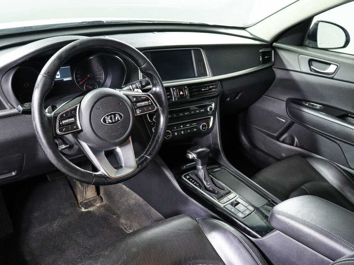 Kia Optima с пробегом — 2018 год. Фото: #13