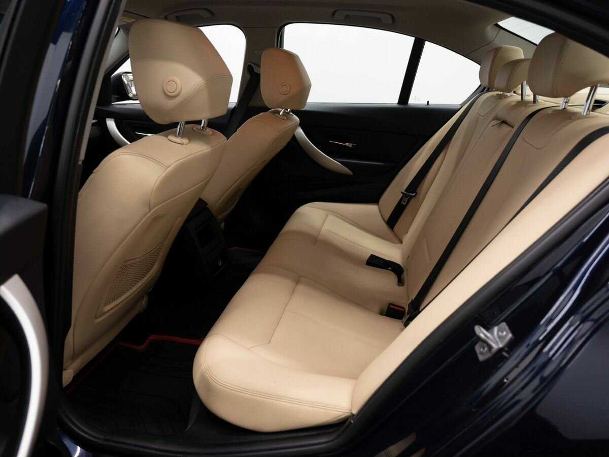 BMW 3 серии с пробегом — 2014 год. Фото: #8