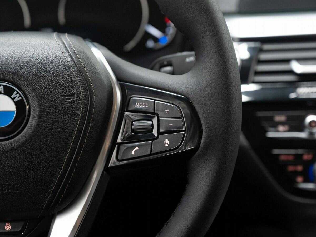 BMW 5 серии с пробегом — 2018 год. Фото: #16