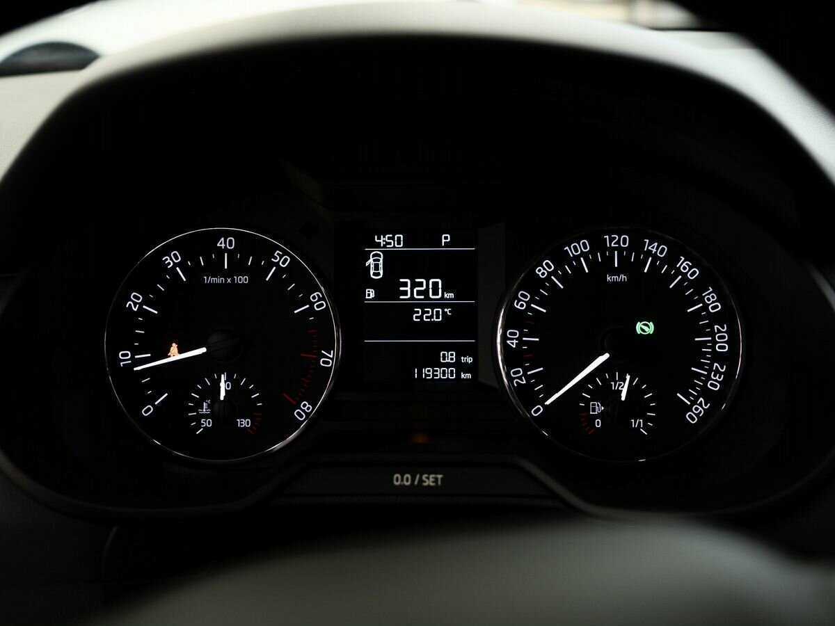 Skoda Octavia с пробегом — 2017 год. Фото: #9