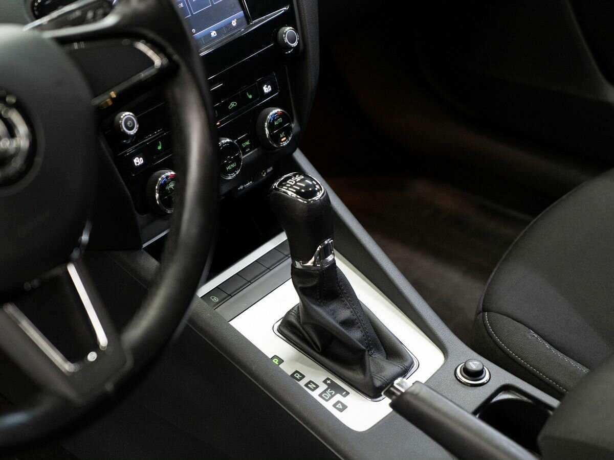 Skoda Octavia с пробегом — 2017 год. Фото: #10