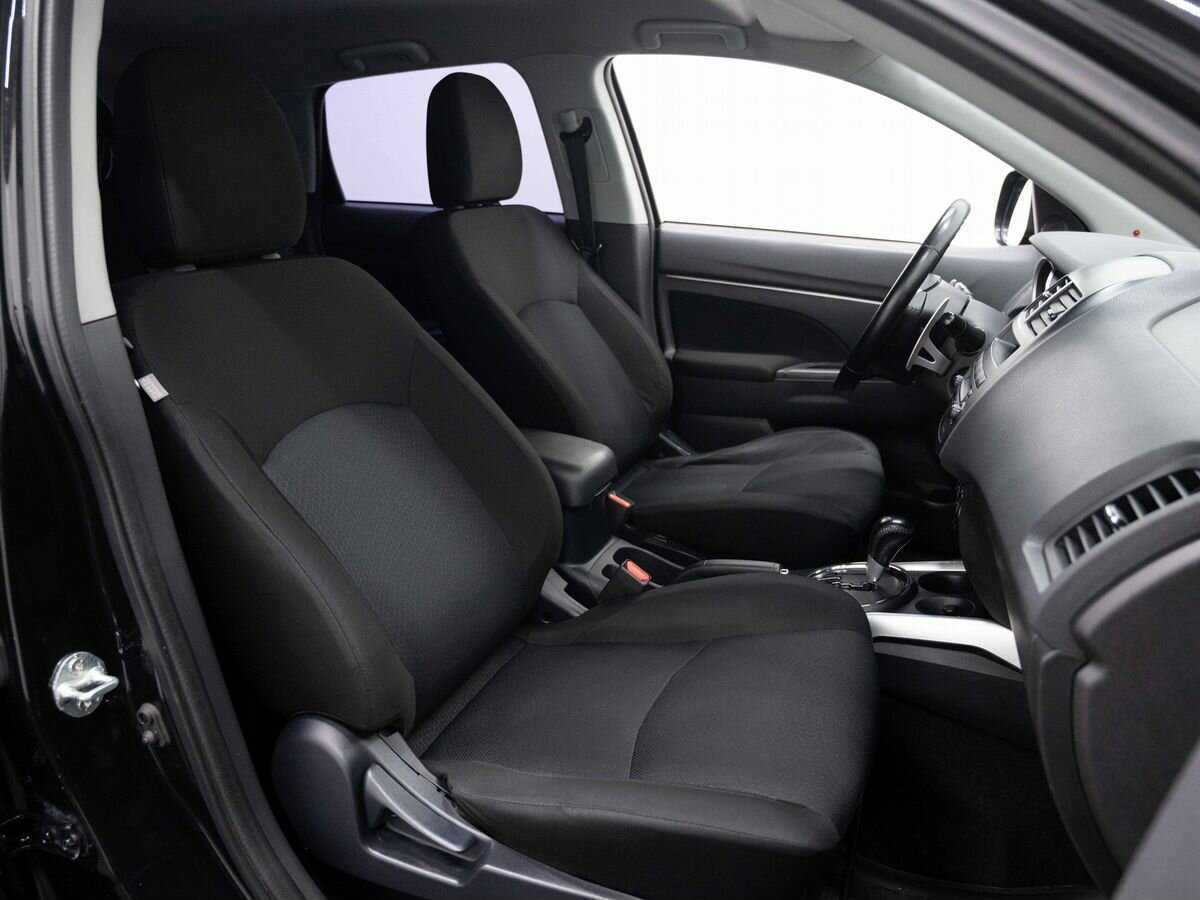 Mitsubishi ASX с пробегом — 2012 год. Фото: #11