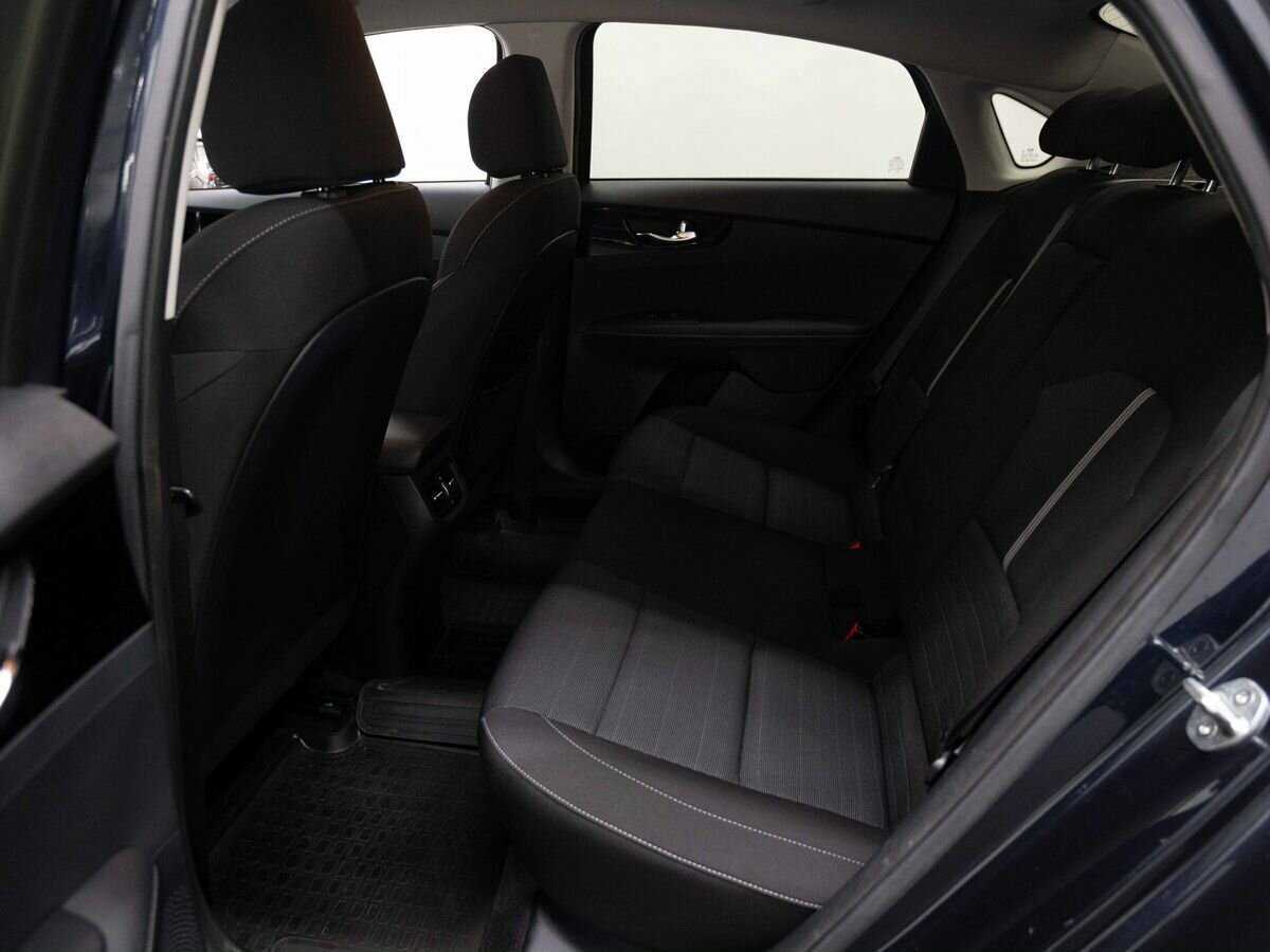 Kia Cerato с пробегом — 2019 год. Фото: #8