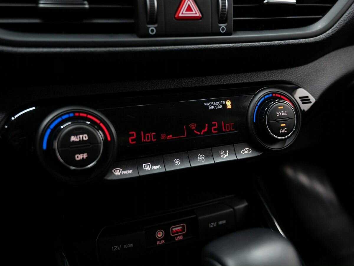 Kia Cerato с пробегом — 2019 год. Фото: #22