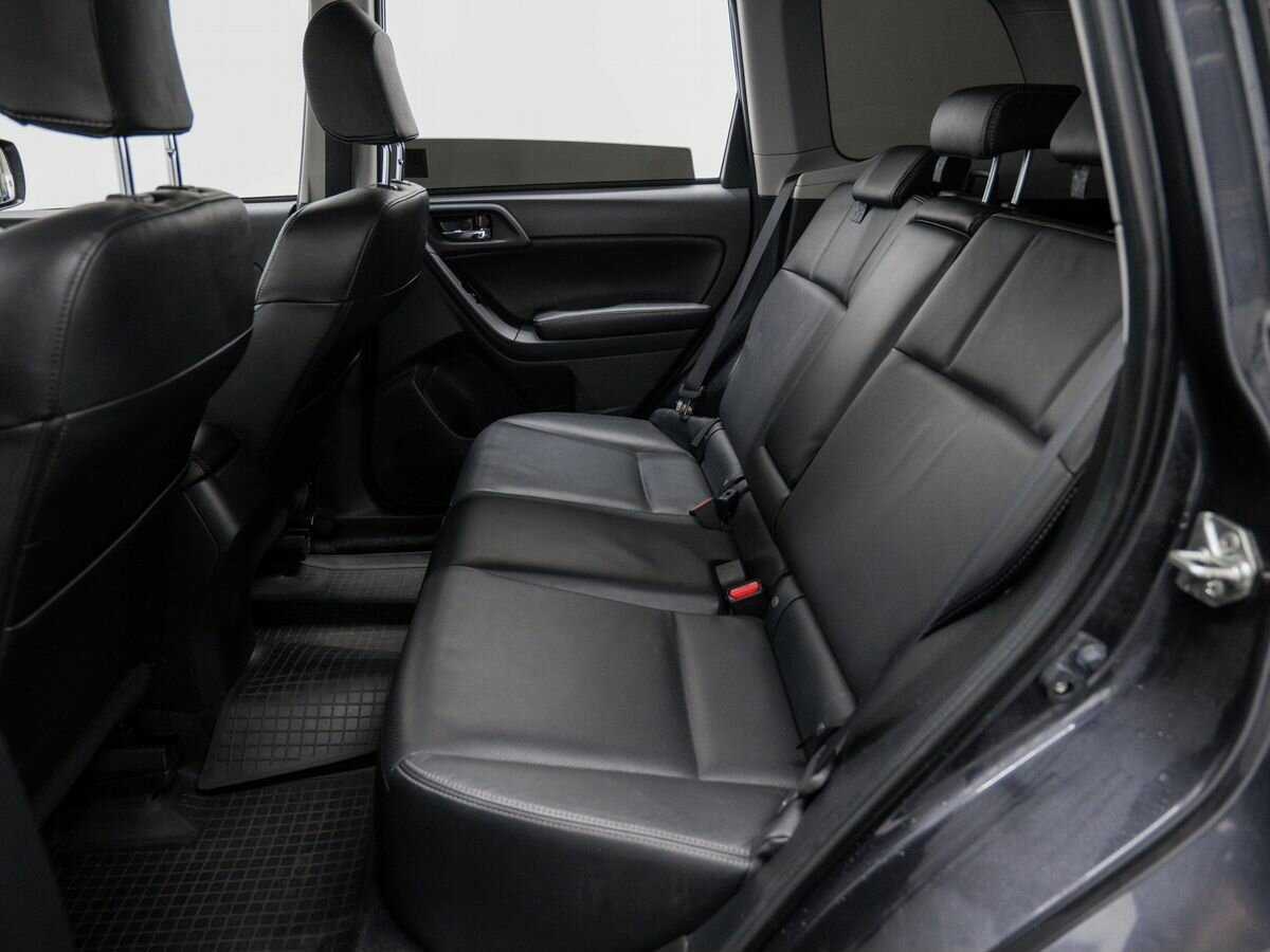 Subaru Forester с пробегом — 2015 год. Фото: #11