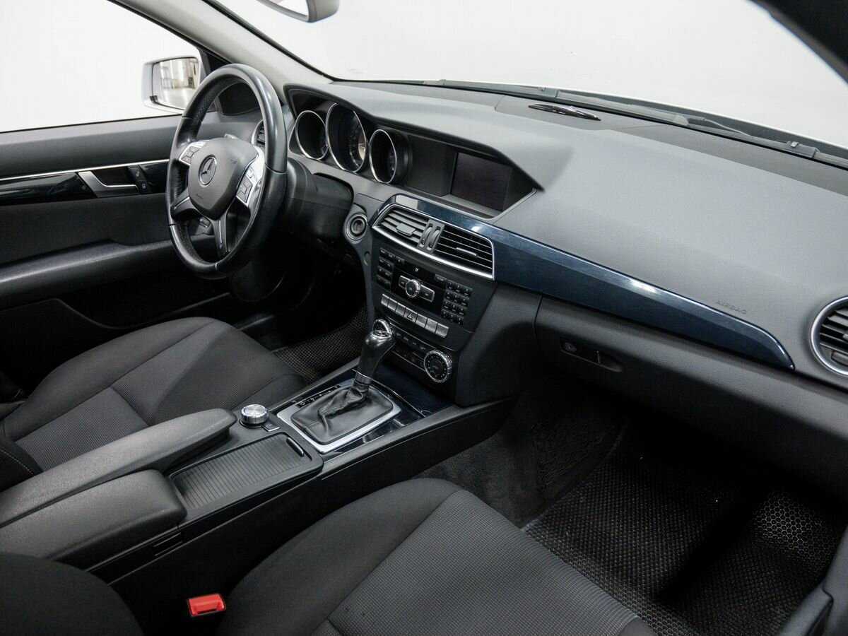 Mercedes-Benz C-Класс с пробегом — 2012 год. Фото: #6