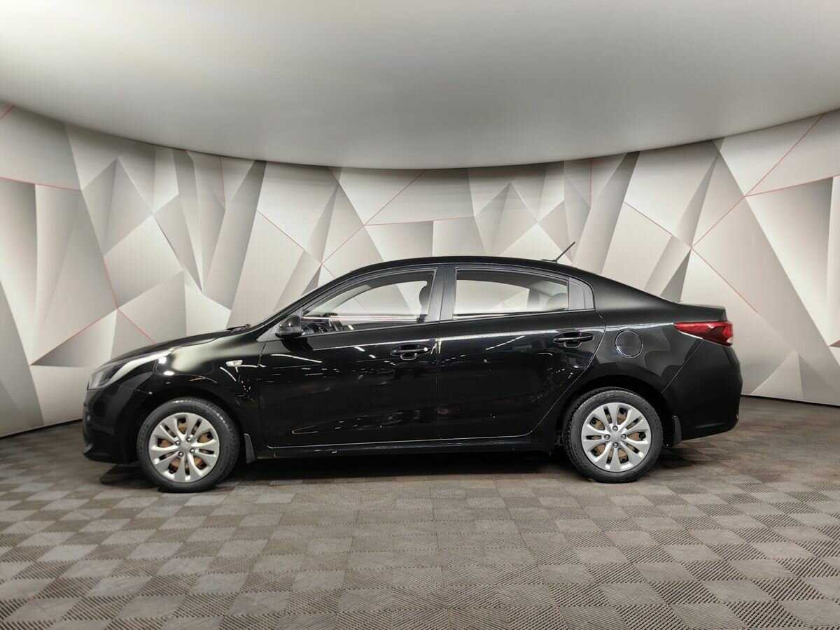 Kia Rio с пробегом — 2017 год. Фото: #4