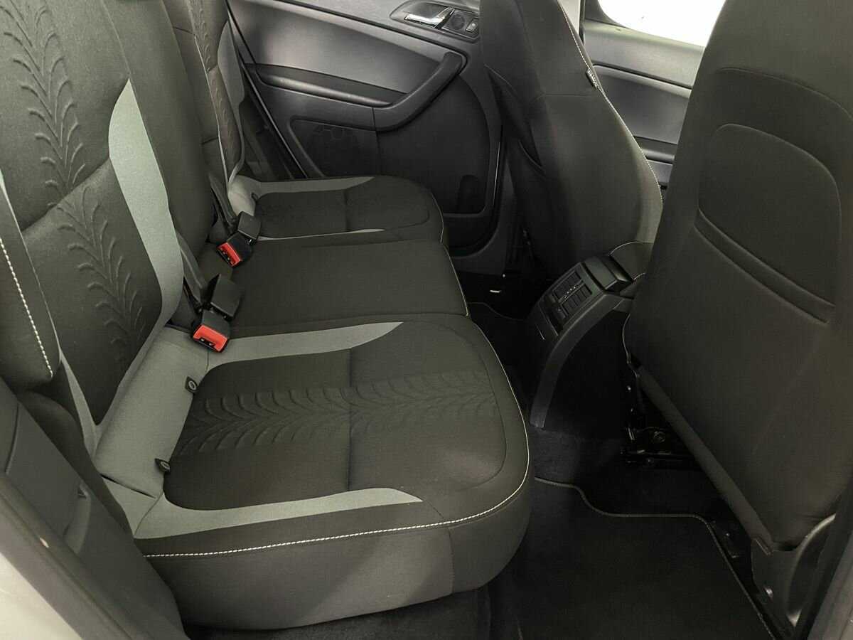 Skoda Yeti с пробегом — 2017 год. Фото: #15