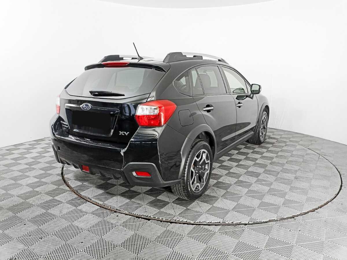 Subaru XV с пробегом — 2012 год. Фото: #2