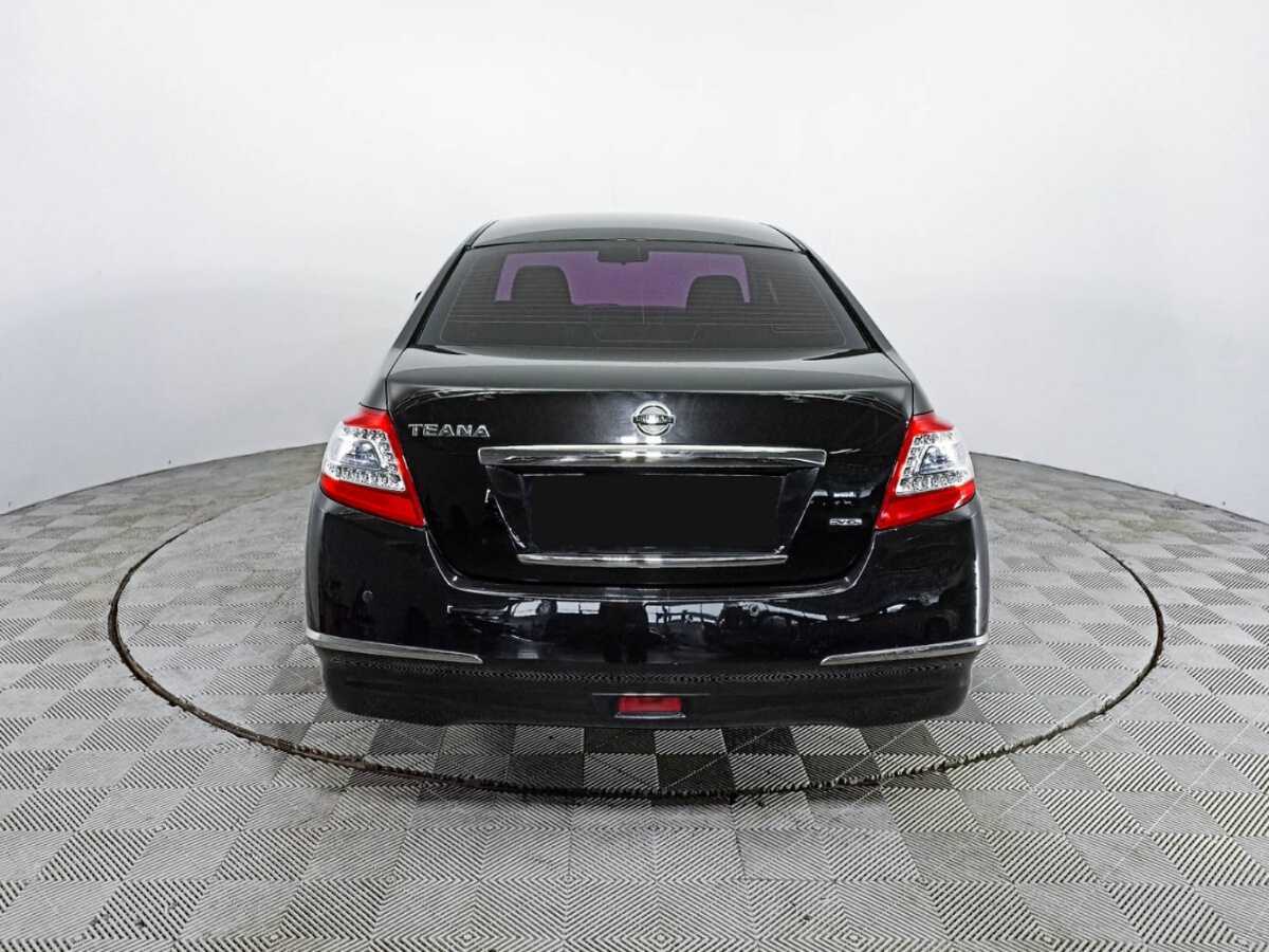 Nissan Teana с пробегом — 2013 год. Фото: #4