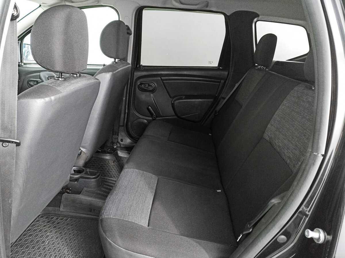 Renault Duster с пробегом — 2014 год. Фото: #9
