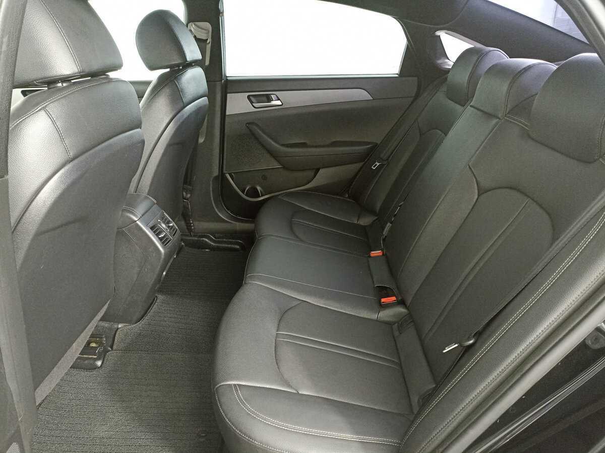 Hyundai Sonata с пробегом — 2017 год. Фото: #9