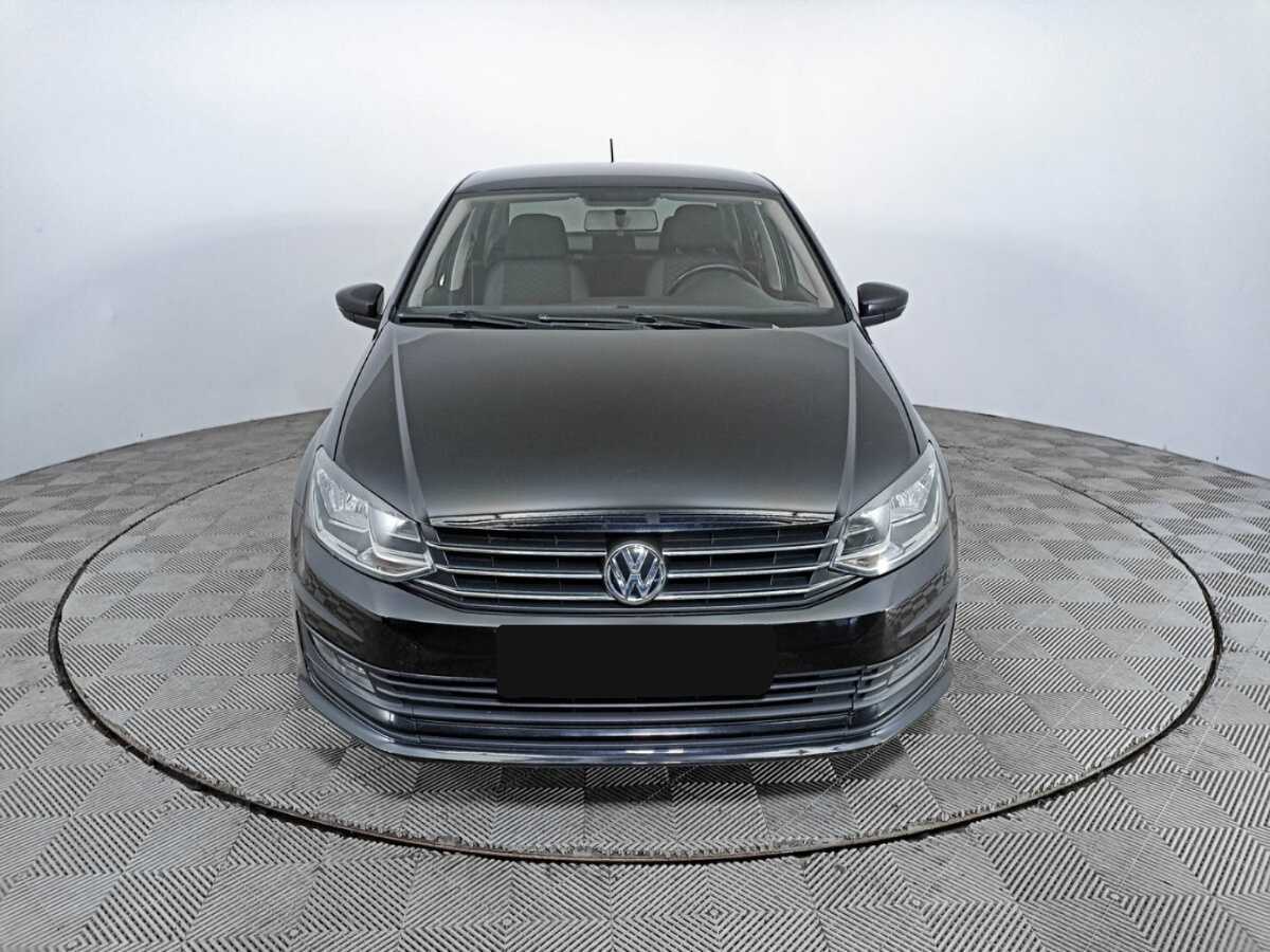 Volkswagen Polo с пробегом — 2018 год. Фото: #1