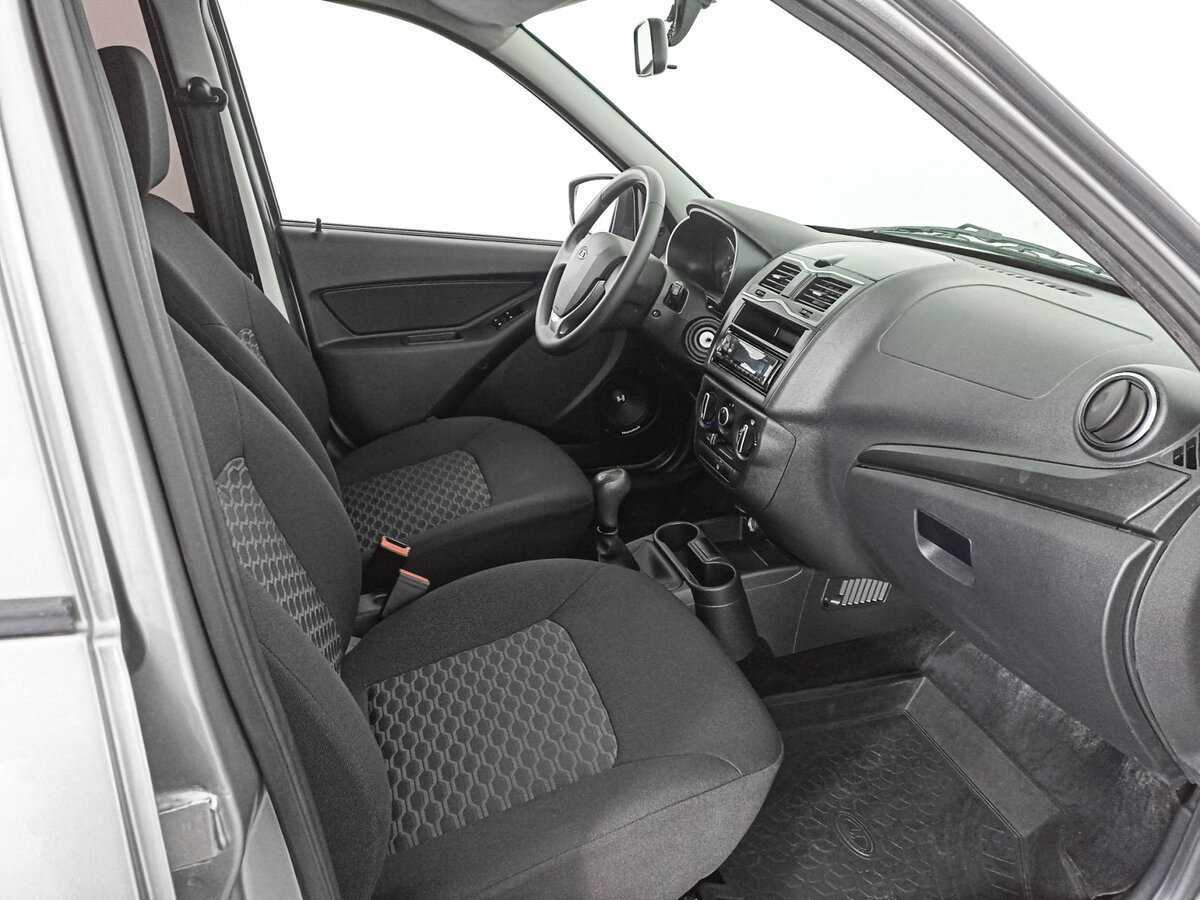 Lada (ВАЗ) Granta с пробегом — 2019 год. Фото: #8