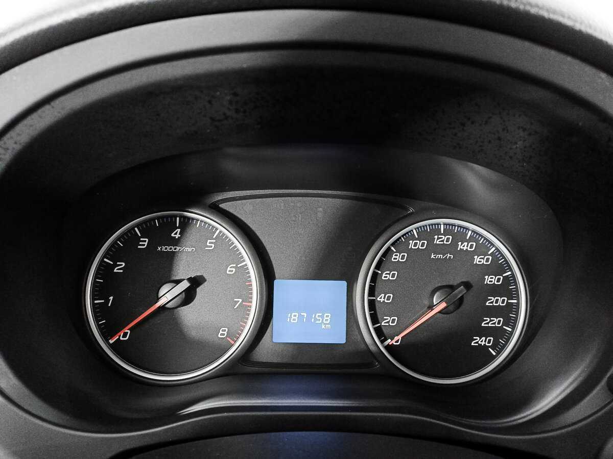 Mitsubishi Outlander с пробегом — 2014 год. Фото: #6