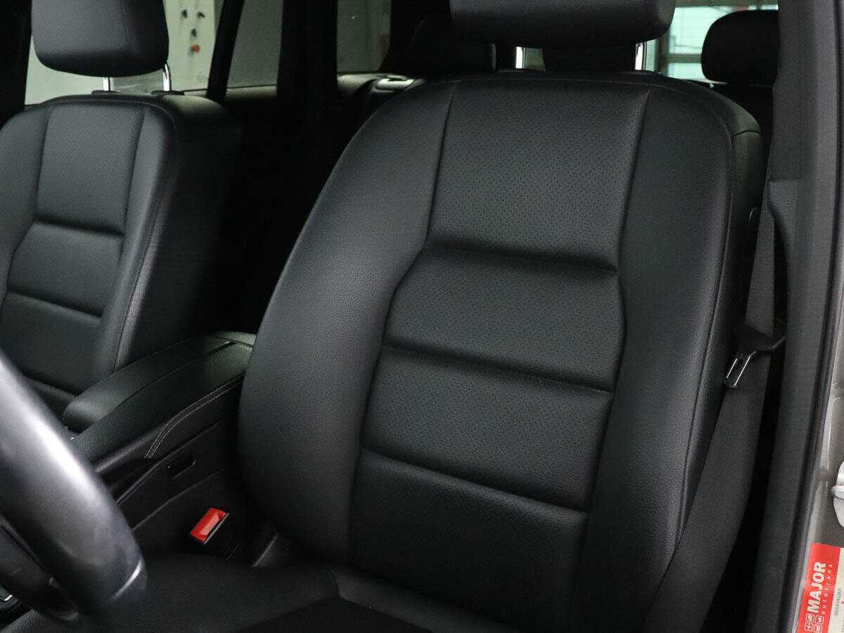 Mercedes-Benz GLK-Класс с пробегом — 2014 год. Фото: #11