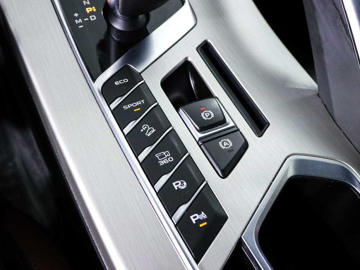 Geely Coolray с пробегом — 2021 год. Фото: #14