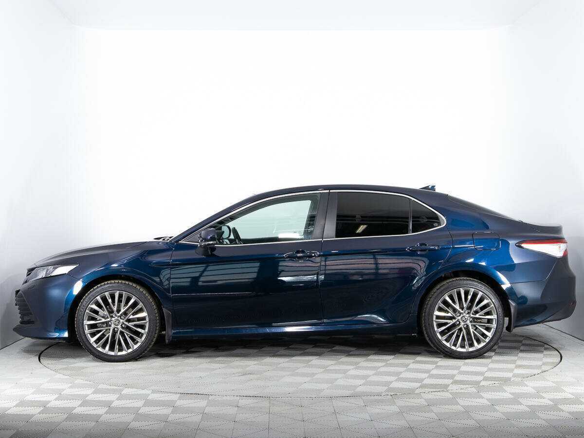 Toyota Camry с пробегом — 2018 год. Фото: #7