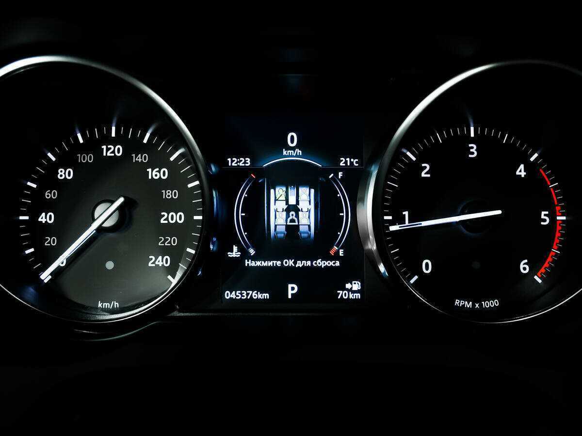 Land Rover Range Rover Evoque с пробегом — 2018 год. Фото: #9