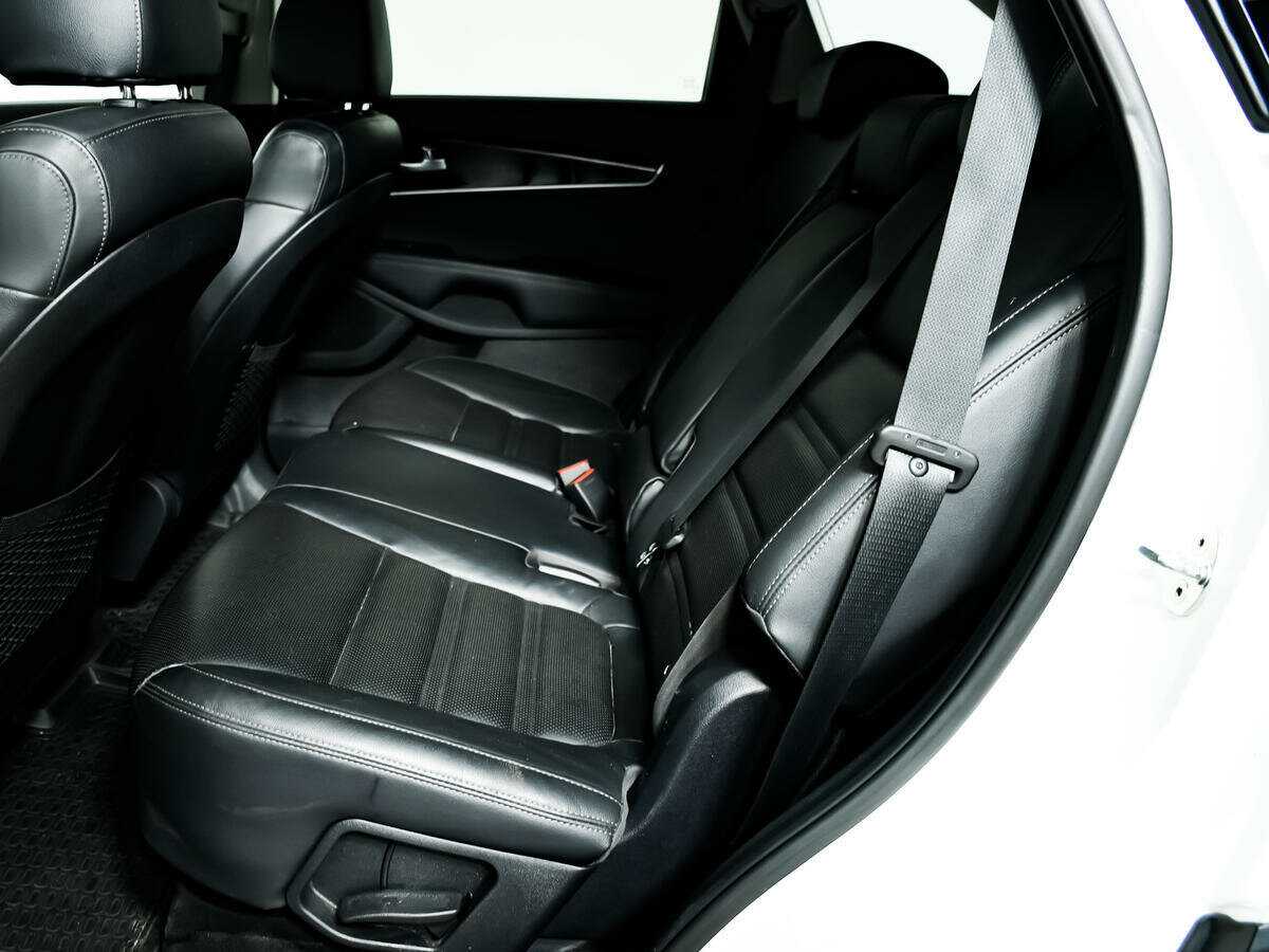 Kia Sorento с пробегом — 2019 год. Фото: #11