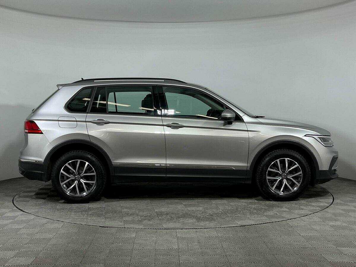 Volkswagen Tiguan с пробегом — 2021 год. Фото: #3