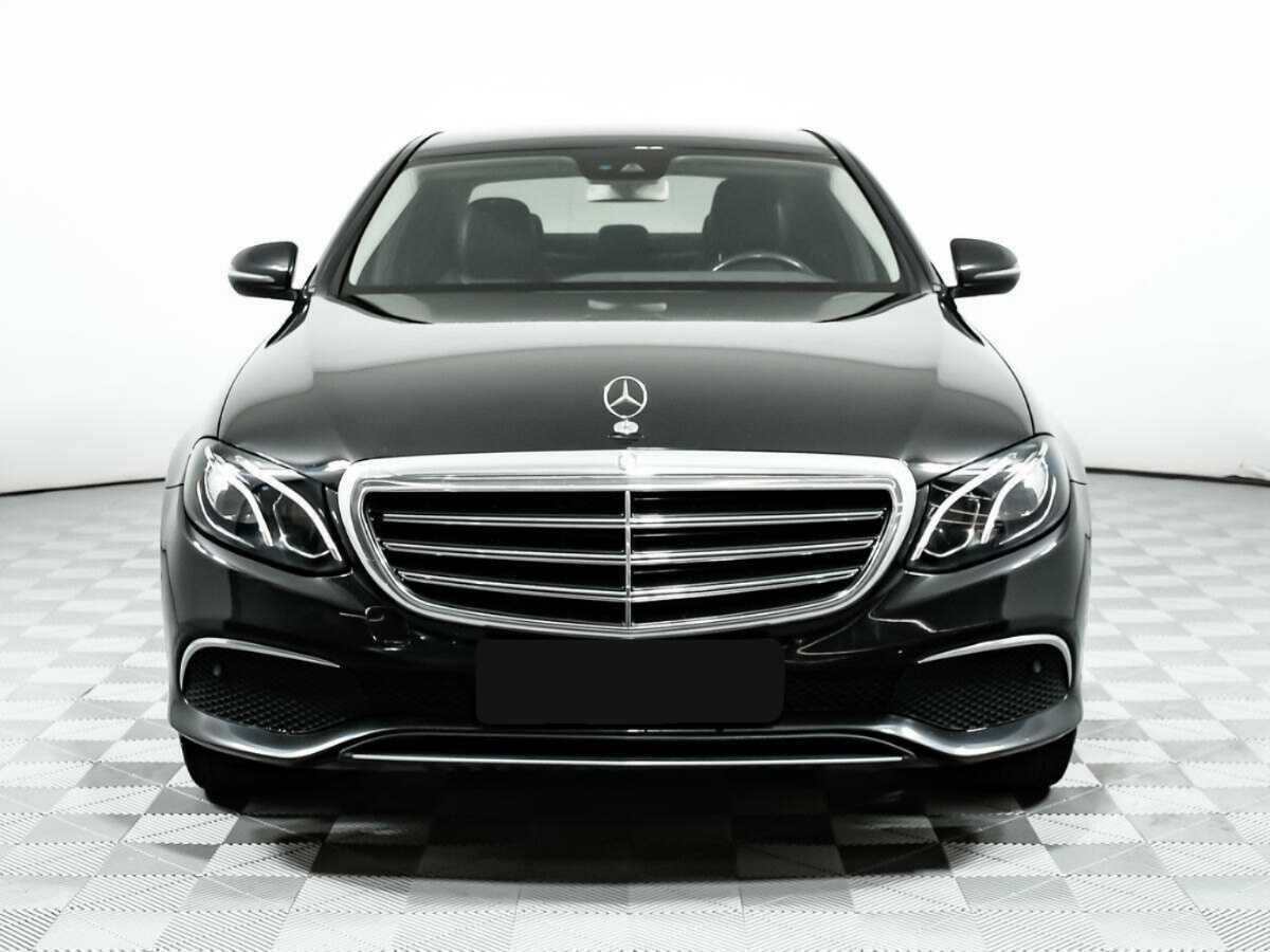 Mercedes-Benz E-Класс с пробегом — 2016 год. Фото: #1