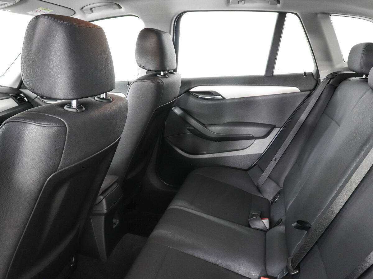 BMW X1 с пробегом — 2013 год. Фото: #13