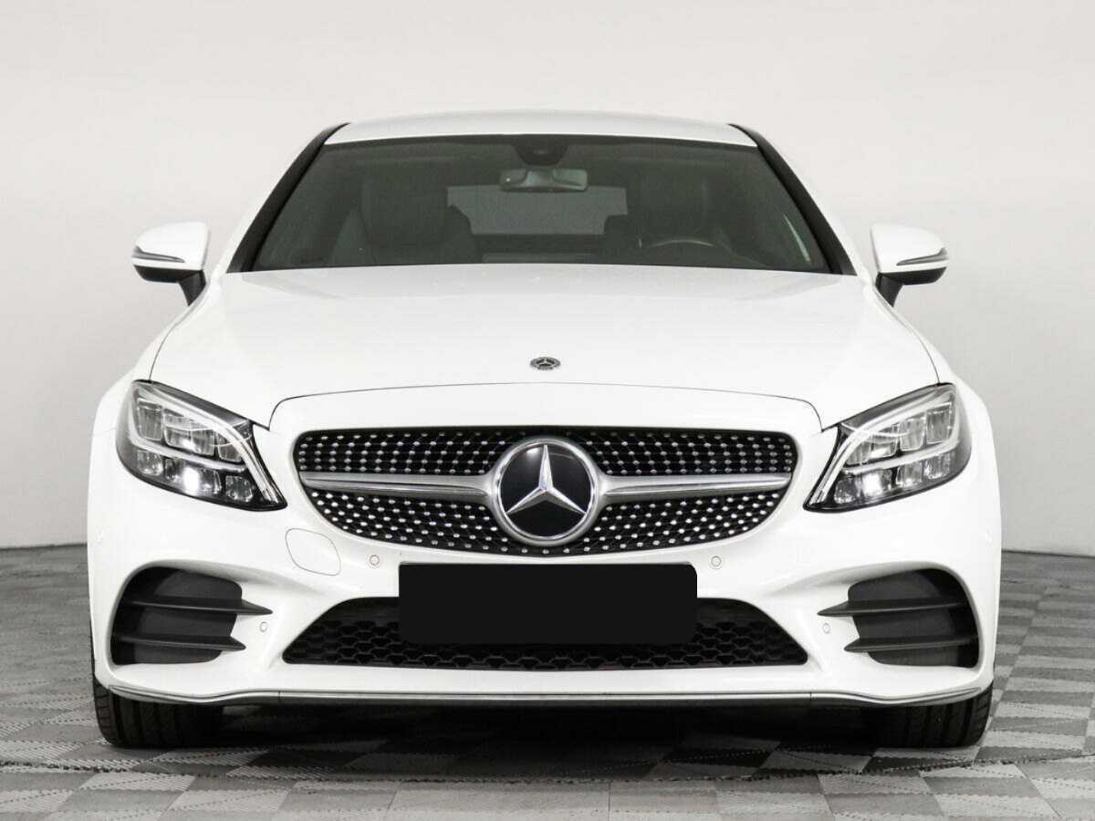 Mercedes-Benz C-Класс с пробегом — 2018 год. Фото: #1