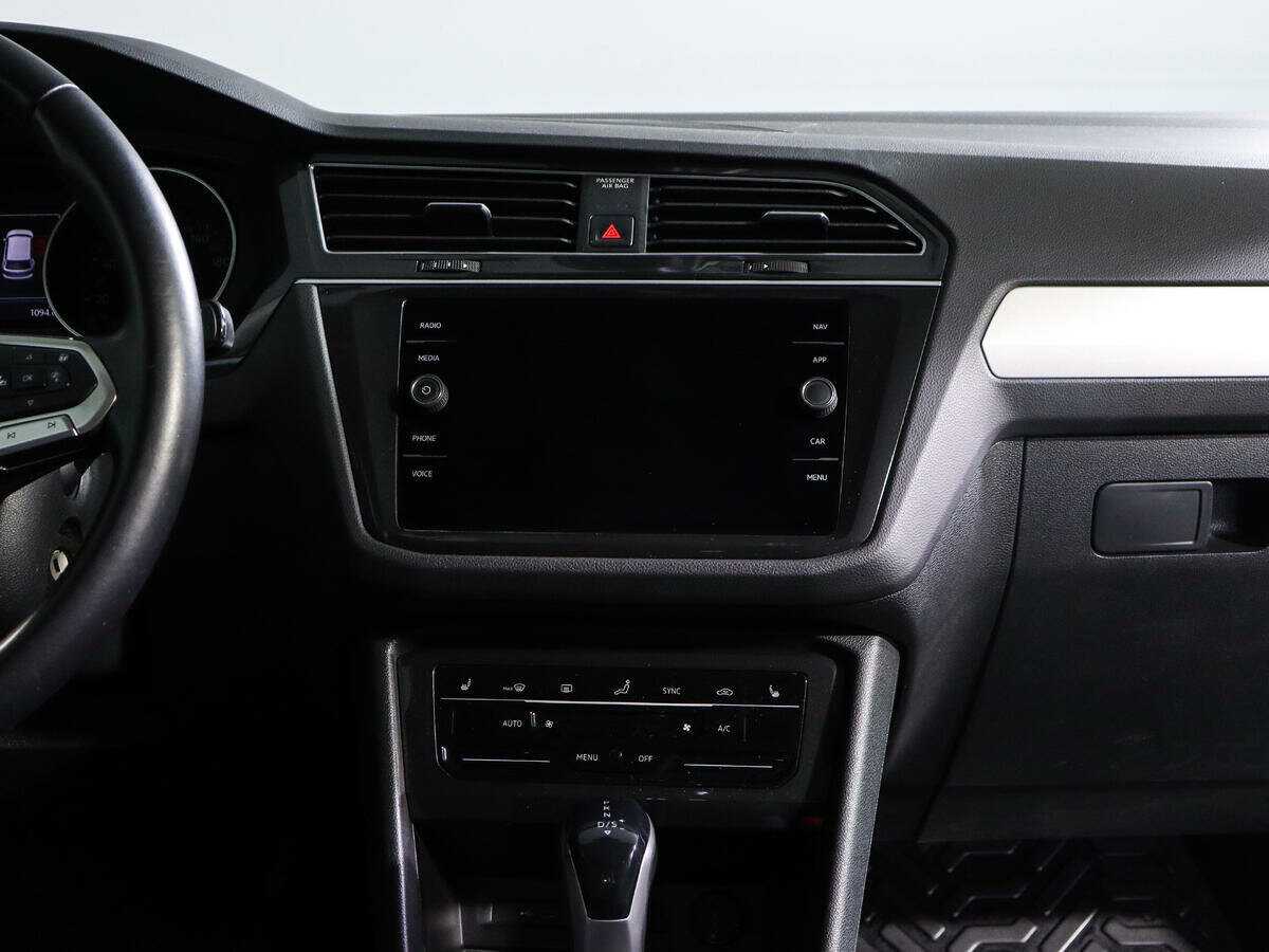 Volkswagen Tiguan с пробегом — 2021 год. Фото: #9