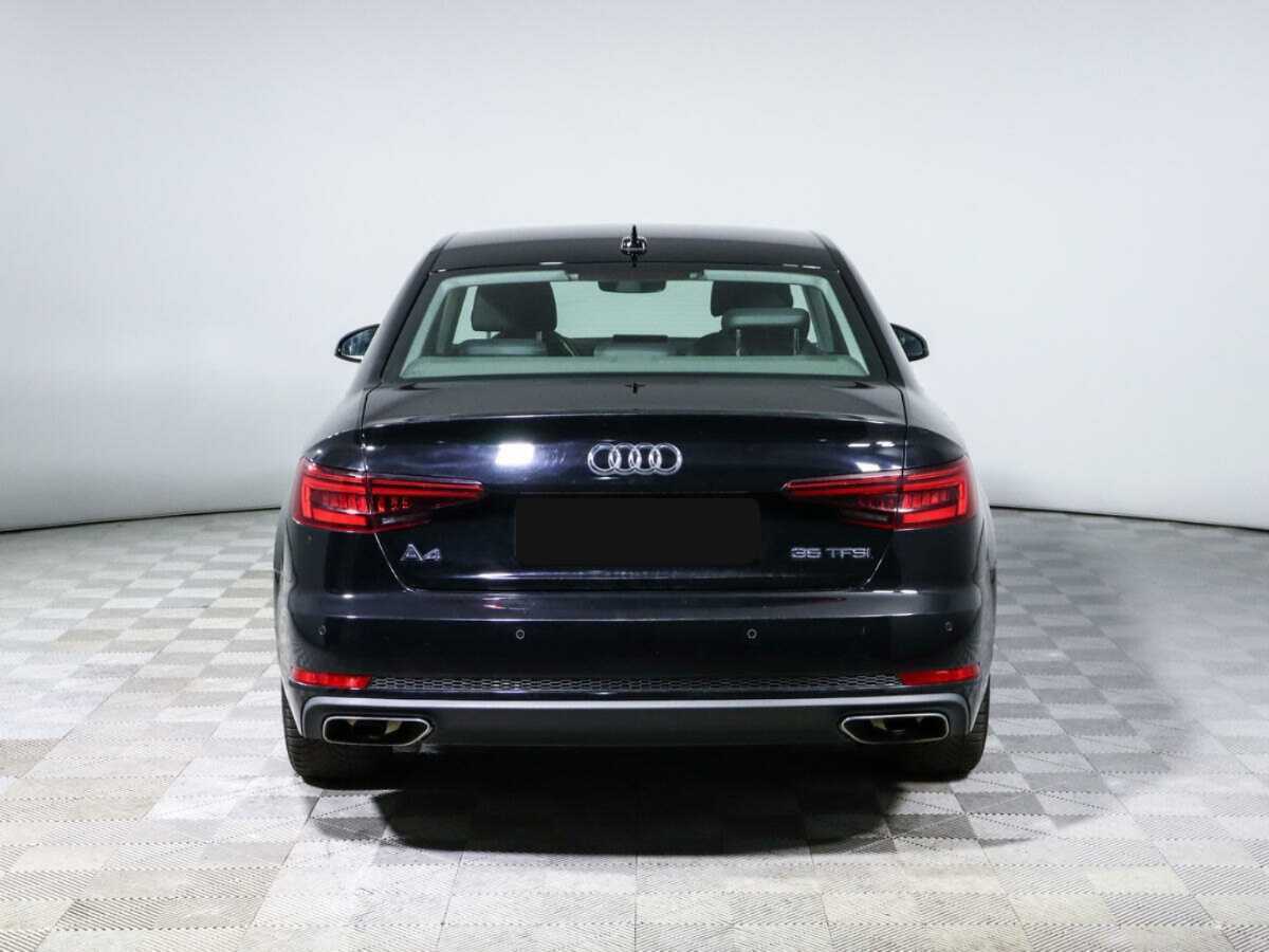 Audi A4 с пробегом — 2018 год. Фото: #4