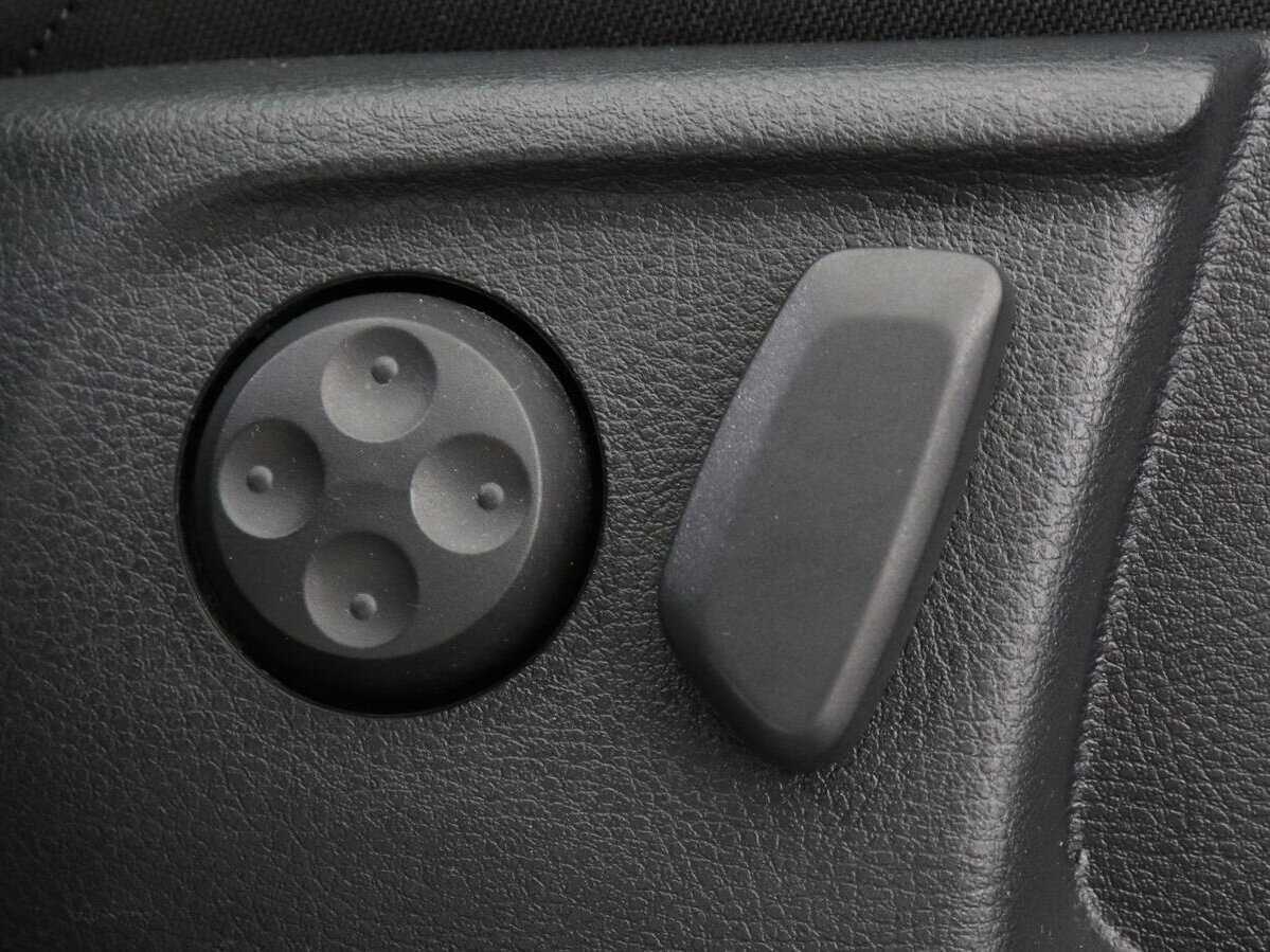 Volkswagen Passat с пробегом — 2014 год. Фото: #12