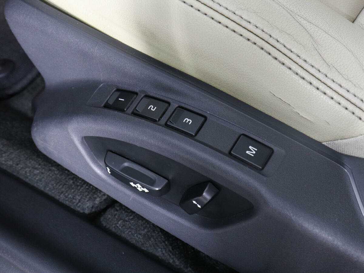 Volvo S60 с пробегом — 2014 год. Фото: #12