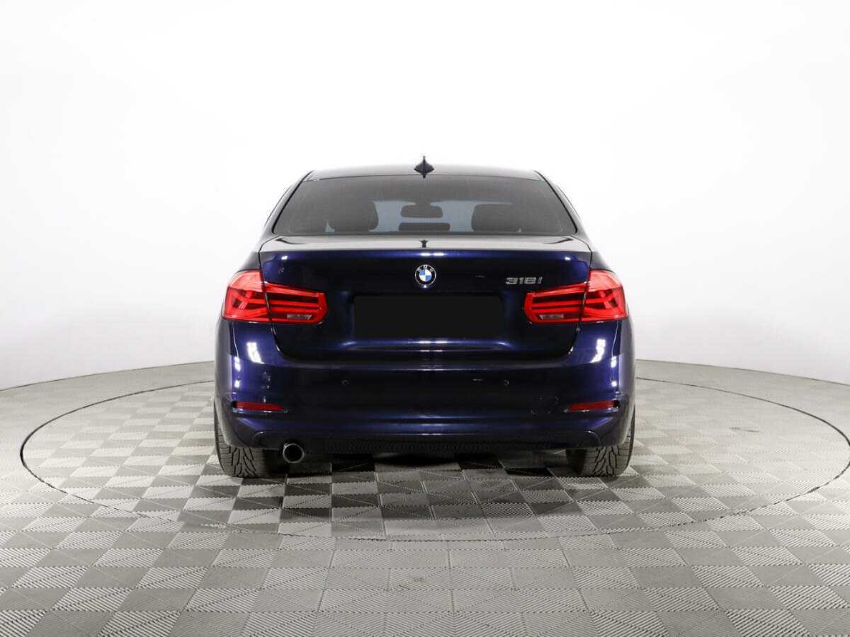 BMW 3 серии с пробегом — 2016 год. Фото: #6