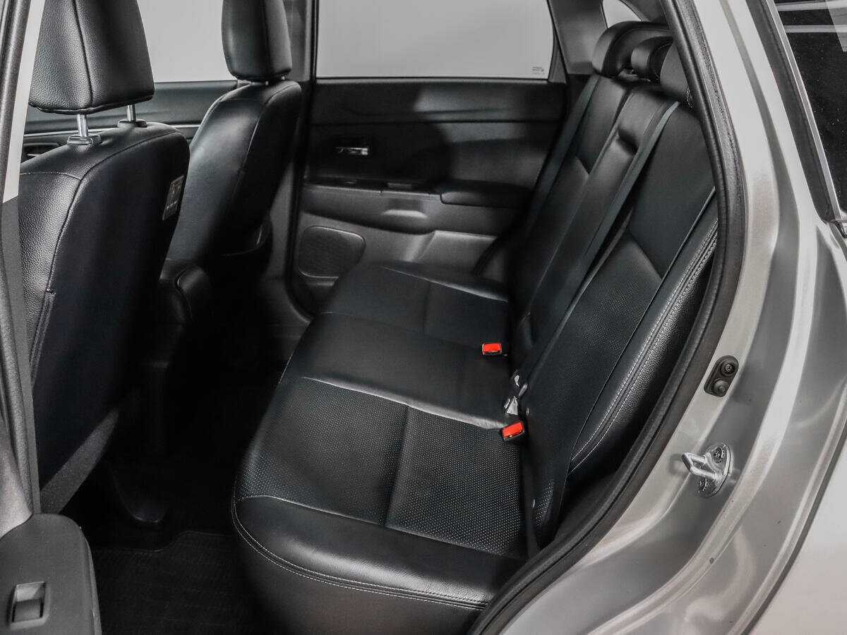 Mitsubishi ASX с пробегом — 2012 год. Фото: #11